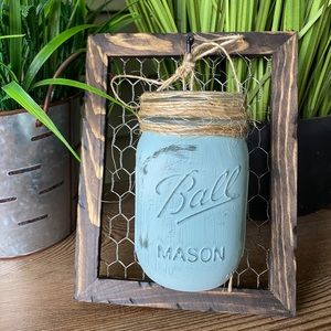 Handmade hanging mason jar holder